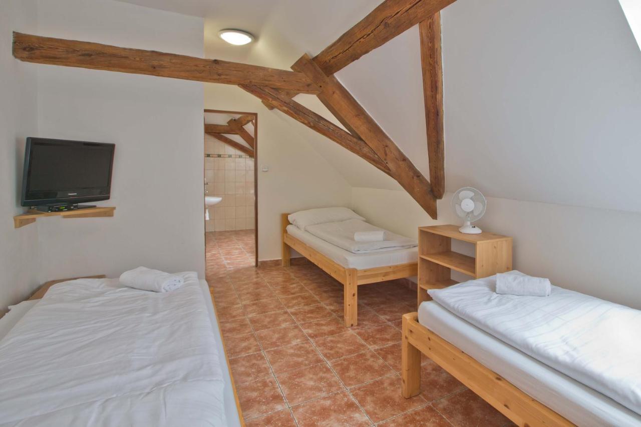 Sindlovska Krcma Hotel Ceske Budejovice Eksteriør billede