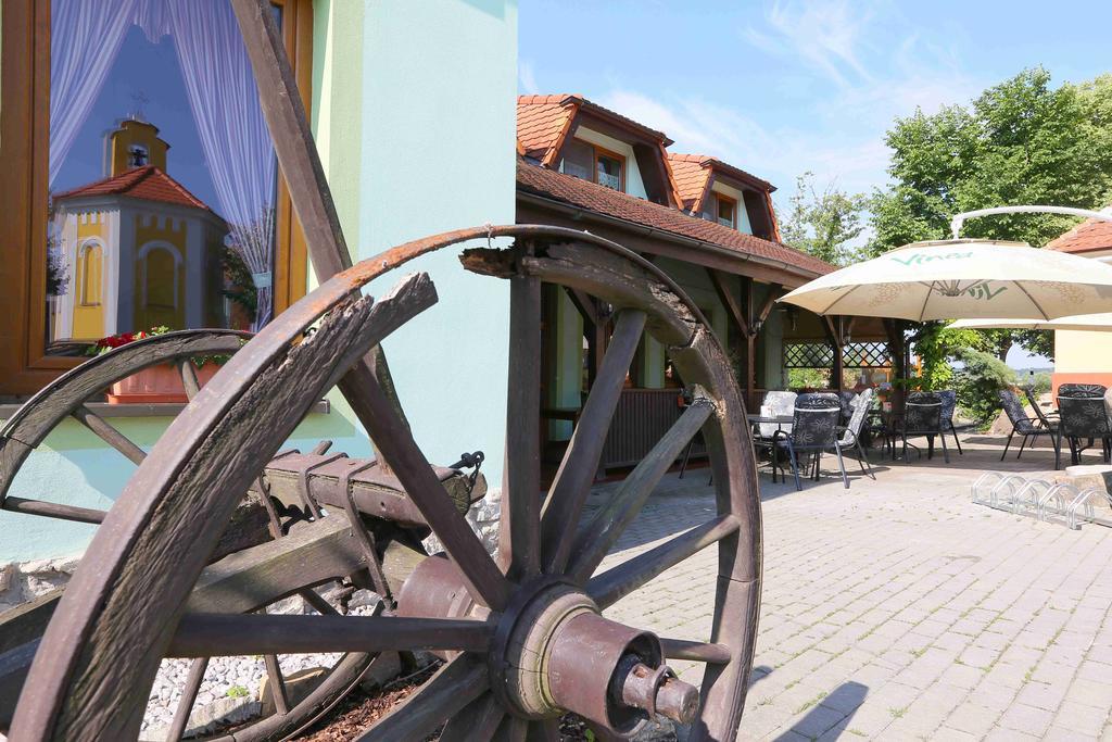 Sindlovska Krcma Hotel Ceske Budejovice Eksteriør billede