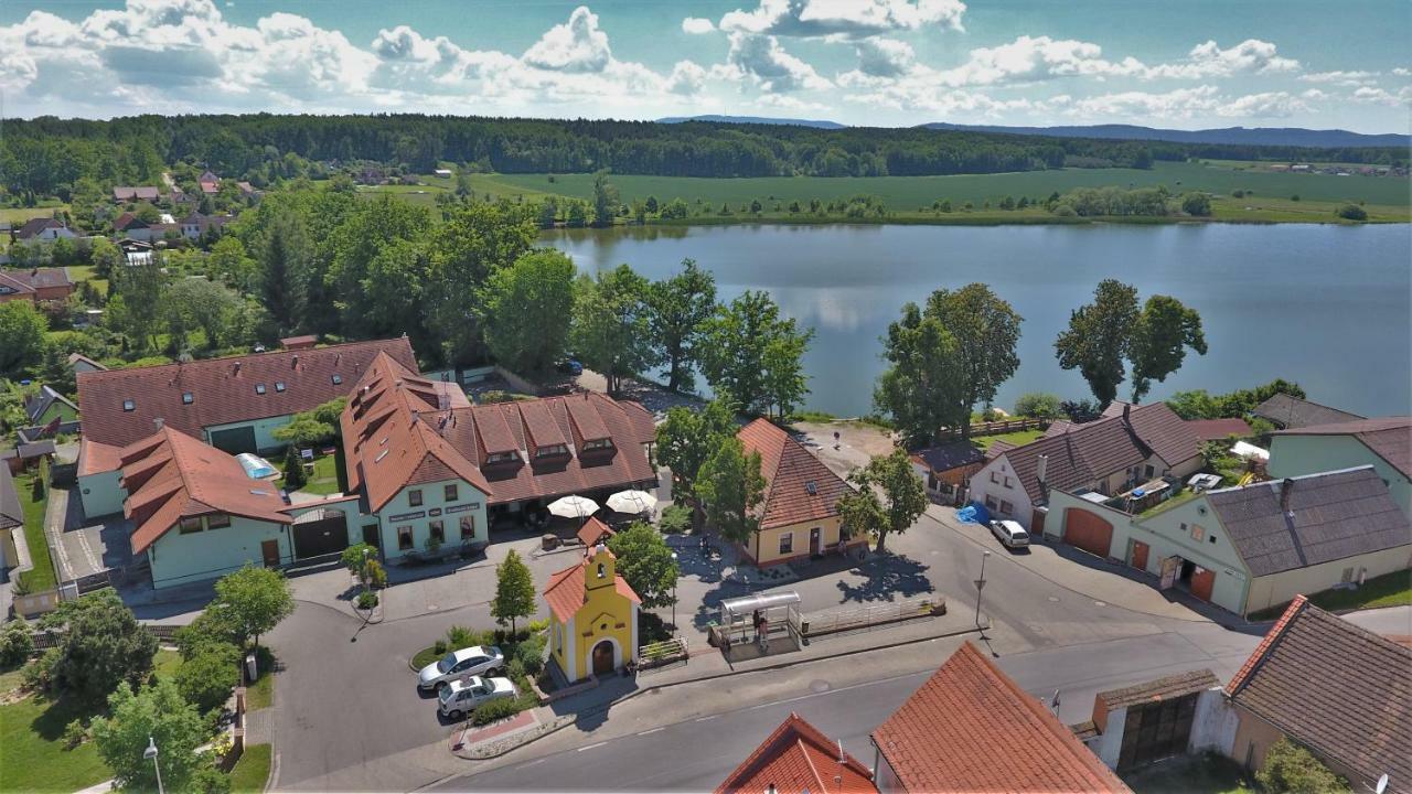Sindlovska Krcma Hotel Ceske Budejovice Eksteriør billede